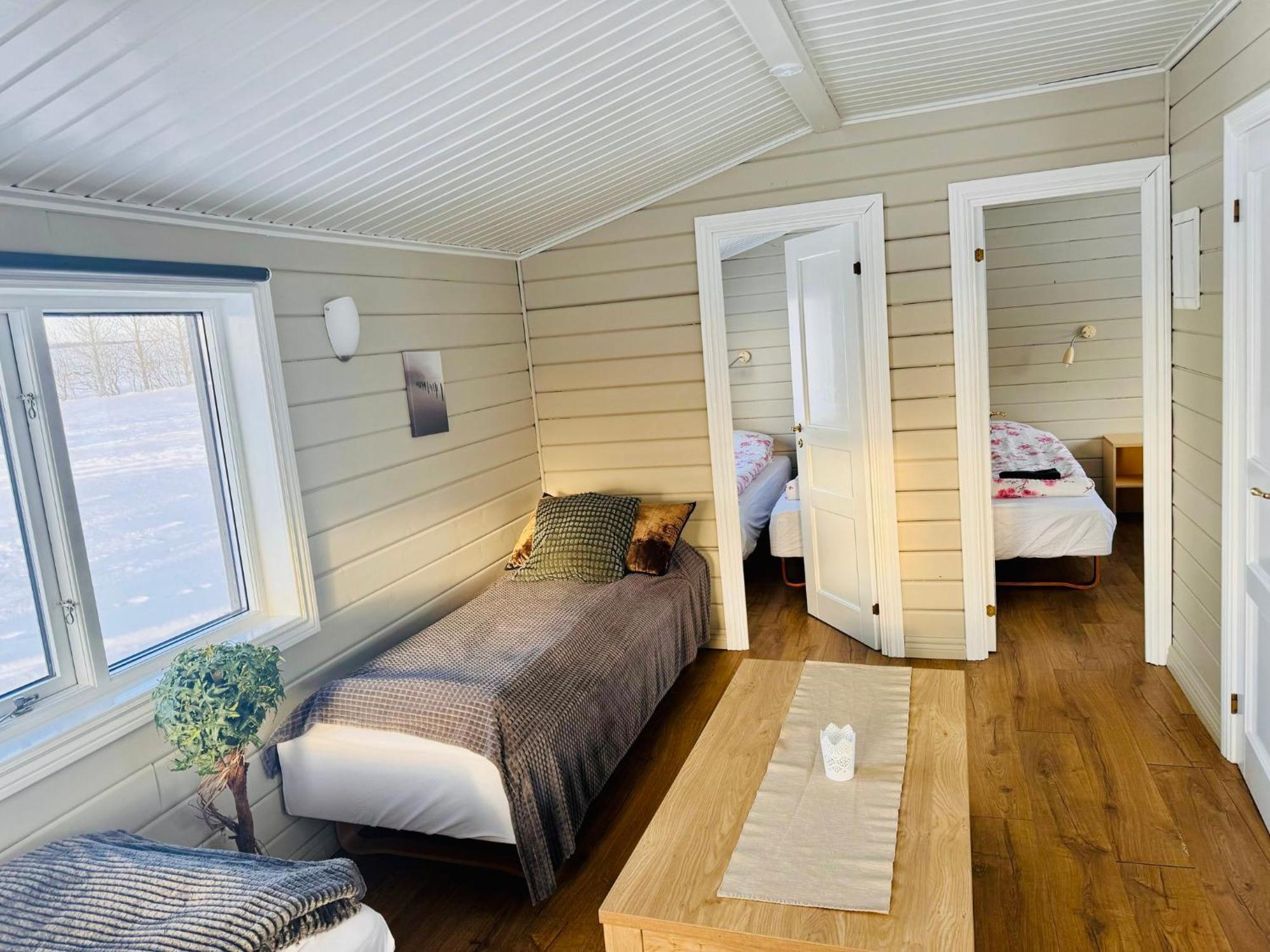 Hellisholar Cottages Hvolsvöllur Buitenkant foto